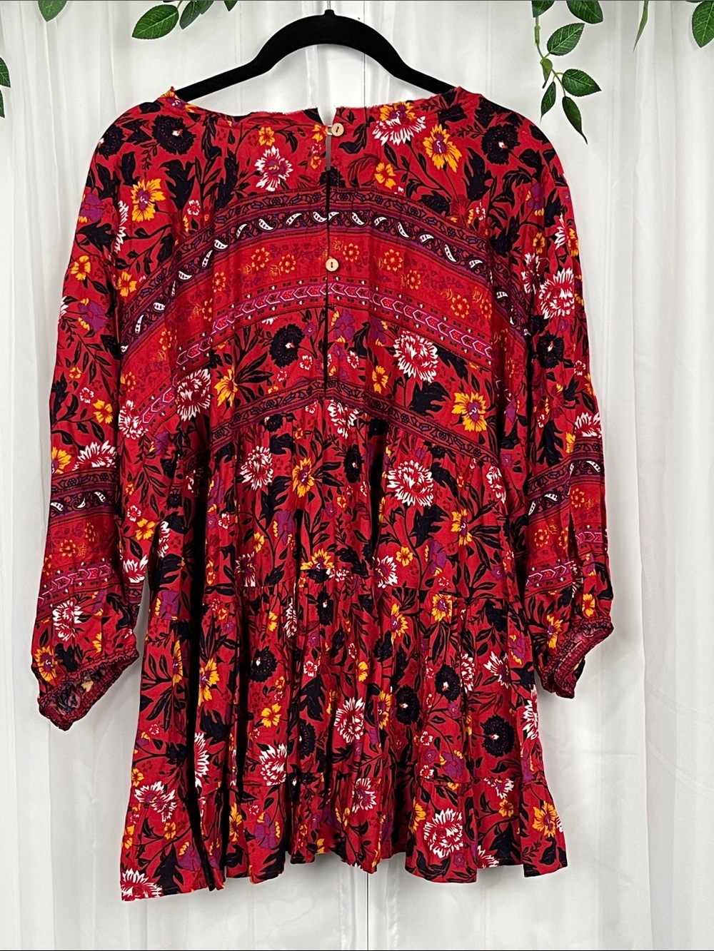 Easel The Perfect Escape Womens Tunic L Red White Floral Babydoll 1/2 Sleeve NWT - Picture 9 of 11